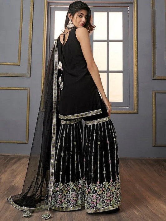V-Neck Floral Embroidered Sequinned Detailed Kurta & Sharara With Dupatta